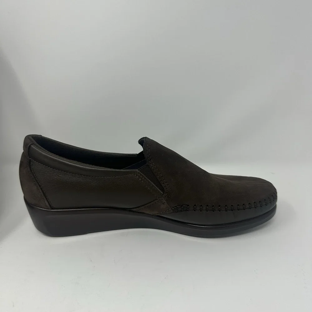 SAS Women's 7.5 DREAM Brown Leather & Suede Tripad Comfort Loafer